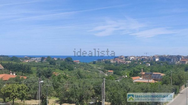 appartamento in vendita ad Ortona in zona Fonte Grande