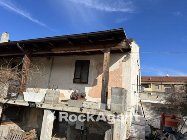 casa indipendente in vendita ad Ortona in zona Lazzaretto