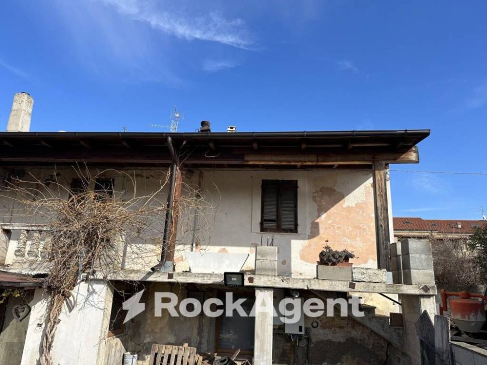 casa indipendente in vendita ad Ortona in zona Lazzaretto