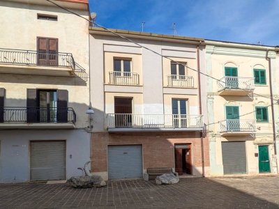 appartamento in vendita ad Ortona in zona Caldari