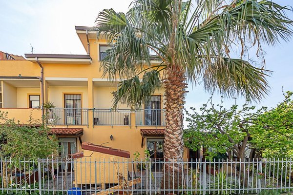 casa indipendente in vendita ad Ortona