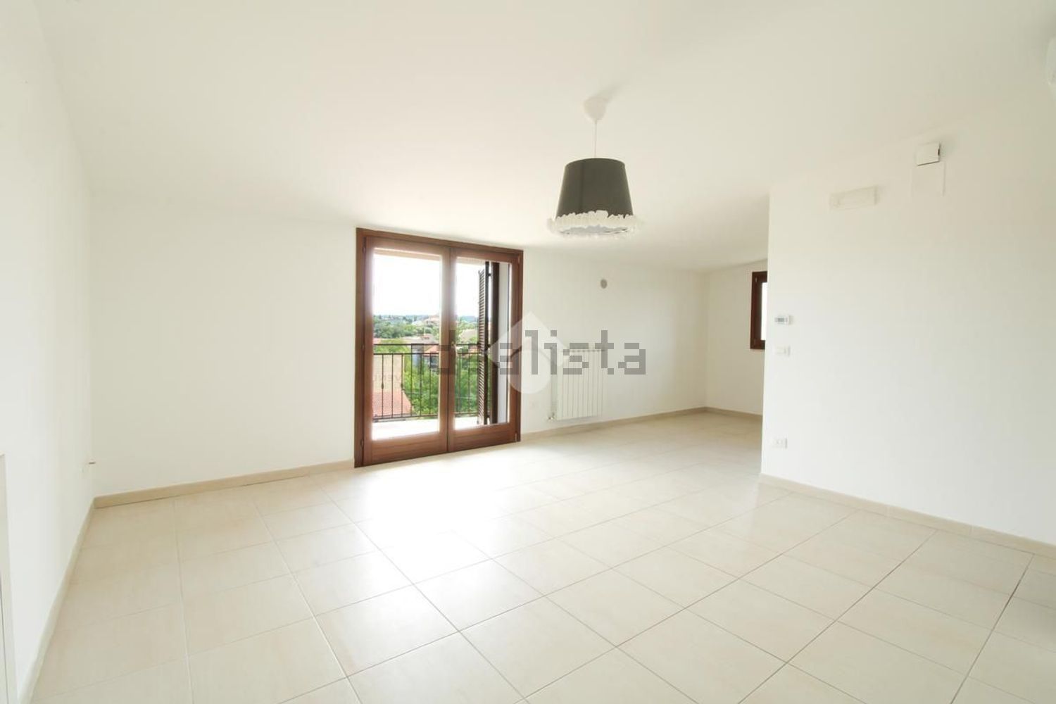 appartamento in vendita ad Ortona in zona Caldari