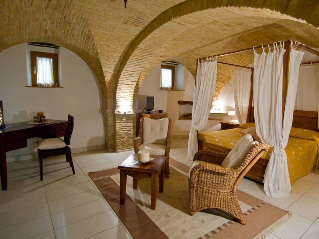 casa indipendente in vendita ad Ortona in zona Villa Deo