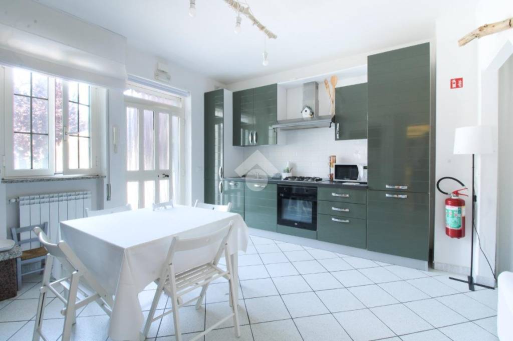 casa indipendente in vendita ad Ortona in zona Lido Riccio