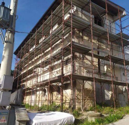 trivano in vendita ad Ortona