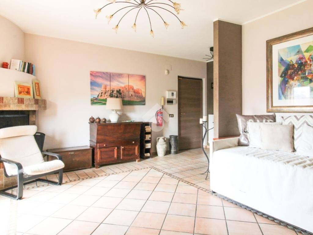 appartamento in vendita ad Ortona in zona Santa Lucia