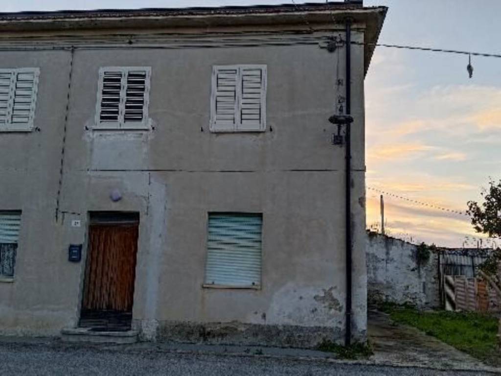 appartamento in vendita ad Ortona in zona Villa San Nicola
