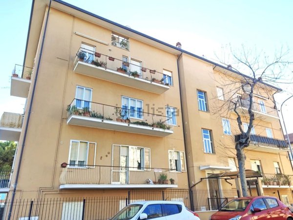 appartamento in vendita ad Ortona in zona Caldari