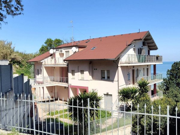 appartamento in vendita ad Ortona in zona Lazzaretto