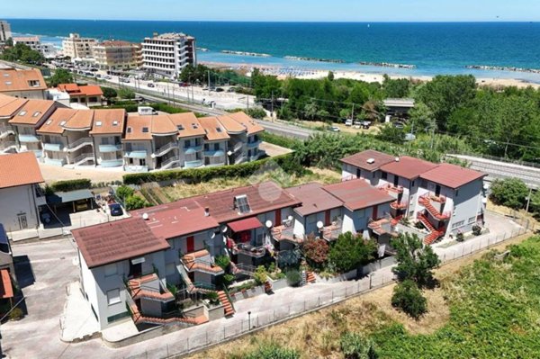 appartamento in vendita ad Ortona in zona Lido Riccio
