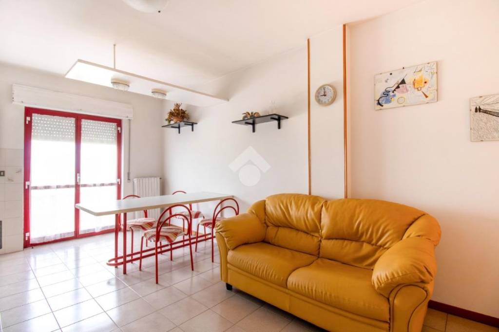 appartamento in vendita ad Ortona in zona Lido Riccio