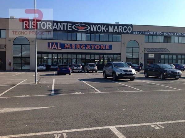 negozio in vendita ad Ortona