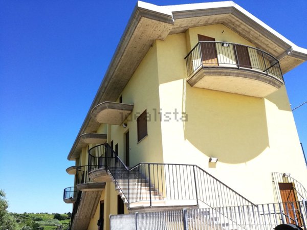 appartamento in vendita ad Ortona in zona Feudo