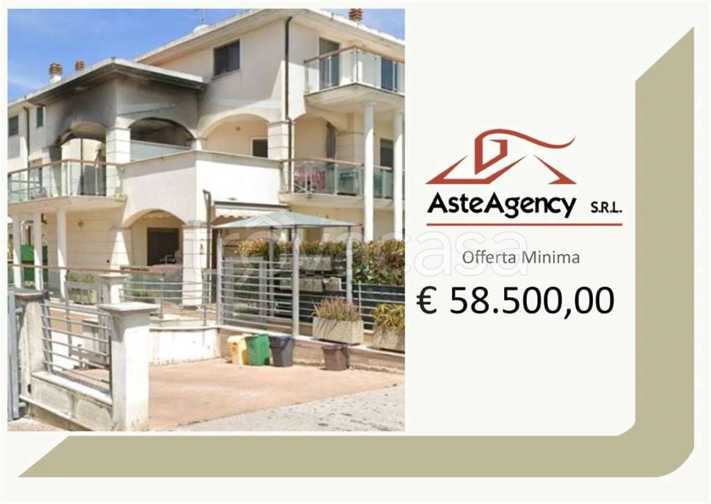 appartamento in vendita ad Ortona in zona Santa Lucia