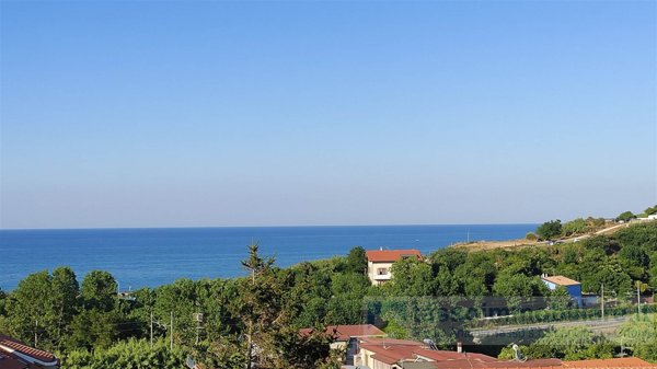 appartamento in vendita ad Ortona in zona Lido Riccio