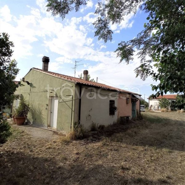 casa indipendente in vendita ad Ortona in zona Cappellini