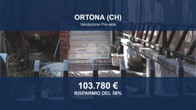 casa indipendente in vendita ad Ortona in zona Colombo