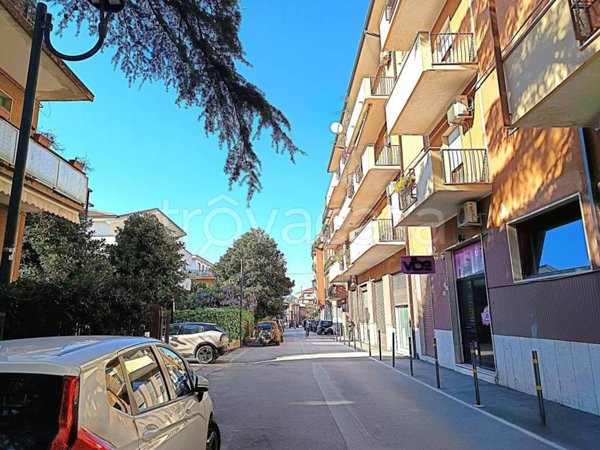 locale di sgombero in vendita ad Ortona