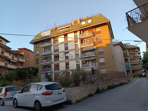 appartamento in vendita ad Ortona in zona Caldari