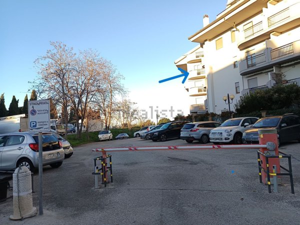 appartamento in vendita ad Ortona in zona Peticcio