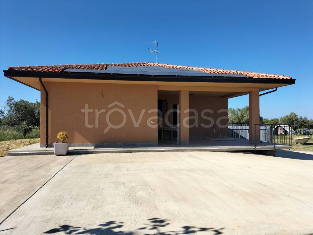 casa indipendente in vendita ad Ortona in zona San Giuliano