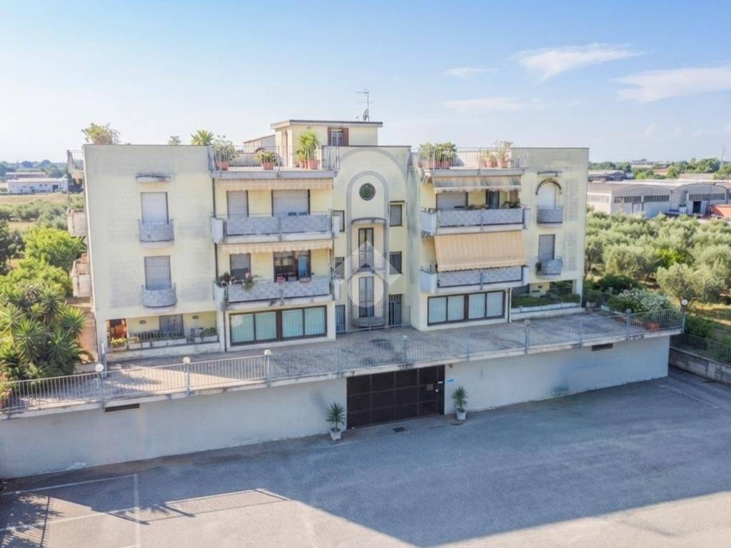 appartamento in vendita ad Ortona in zona Caldari Stazione