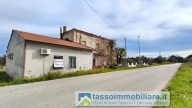 casa semindipendente in vendita ad Ortona in zona Lido Riccio