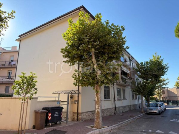 appartamento in vendita ad Ortona in zona Caldari
