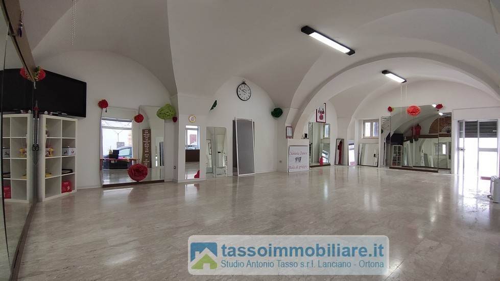 appartamento in vendita ad Ortona in zona Caldari