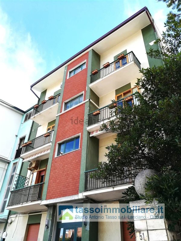 appartamento in vendita ad Ortona in zona Caldari