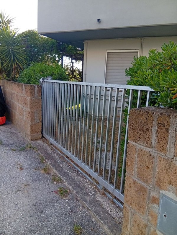 appartamento in vendita ad Ortona in zona Postilli