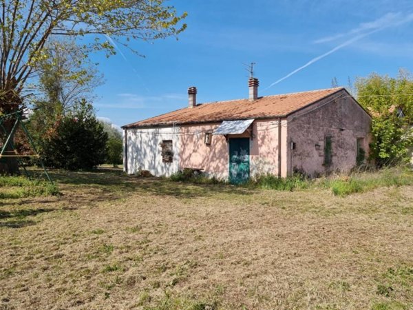 casa indipendente in vendita ad Ortona