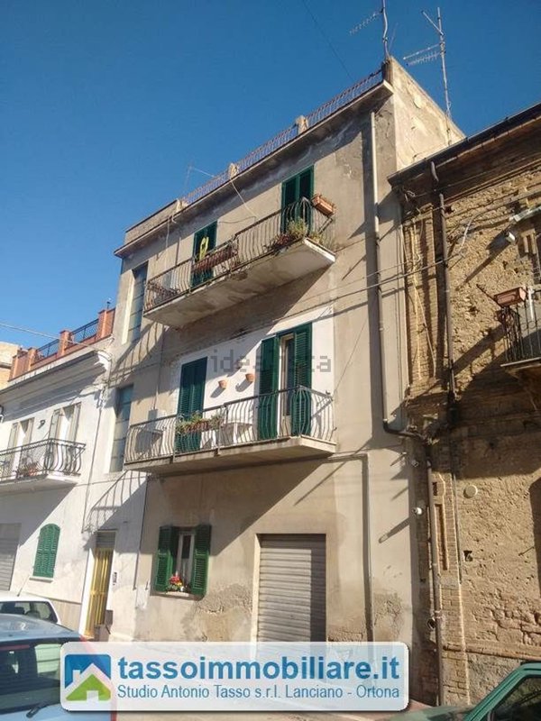 appartamento in vendita ad Ortona in zona Caldari