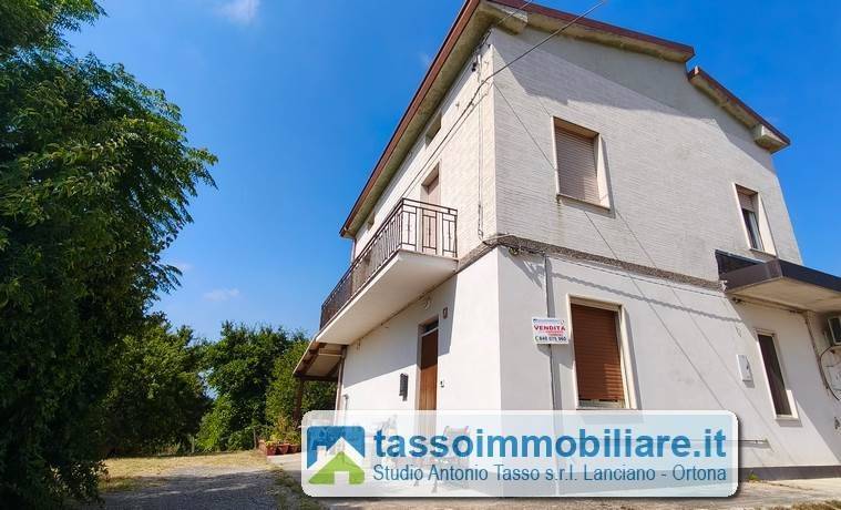 casa indipendente in vendita ad Ortona