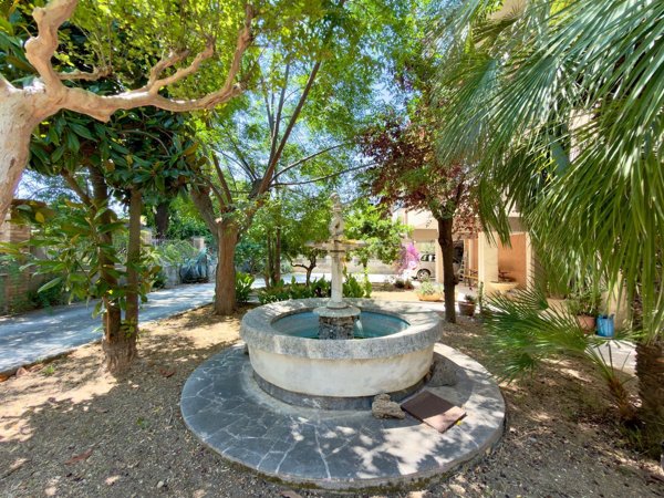 casa indipendente in vendita ad Ortona in zona Fonticelli