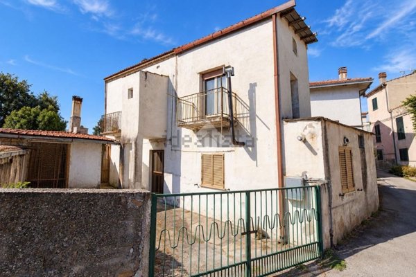 casa indipendente in vendita ad Ortona