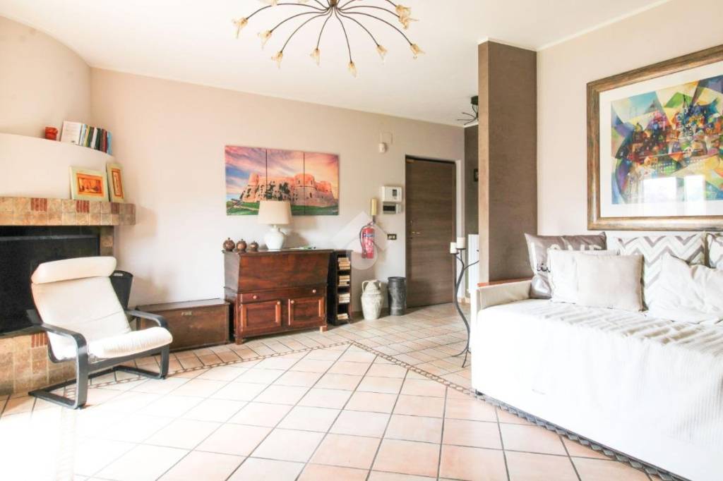 appartamento in vendita ad Ortona in zona Santa Lucia