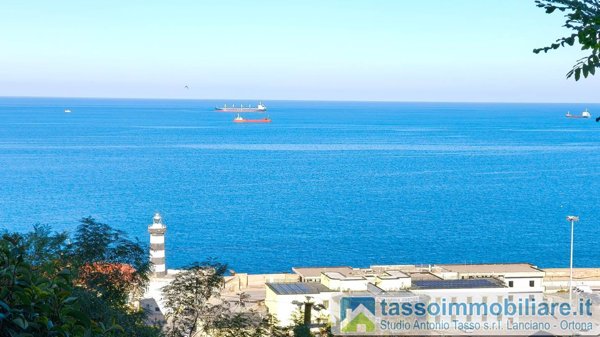 appartamento in vendita ad Ortona in zona Caldari