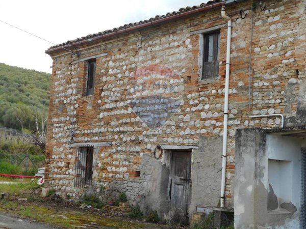casa indipendente in vendita a Paglieta