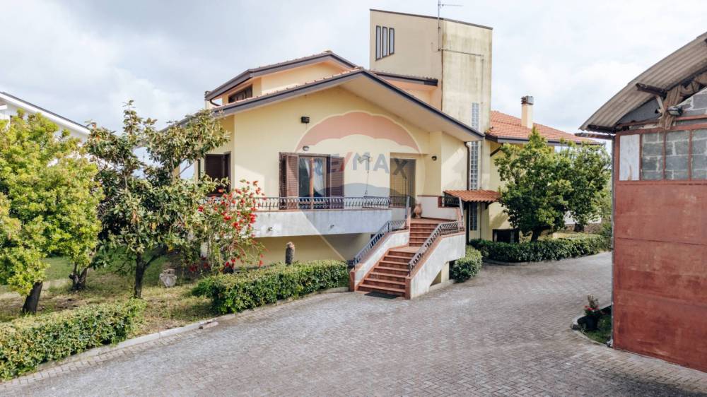 casa indipendente in vendita a Paglieta