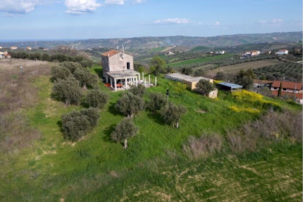 casa indipendente in vendita a Paglieta