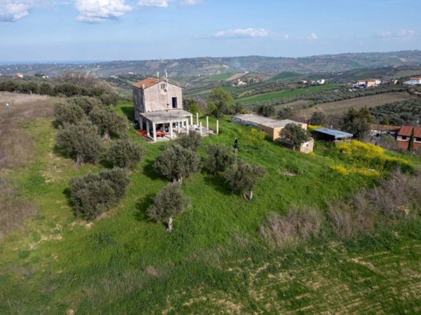 casa indipendente in vendita a Paglieta