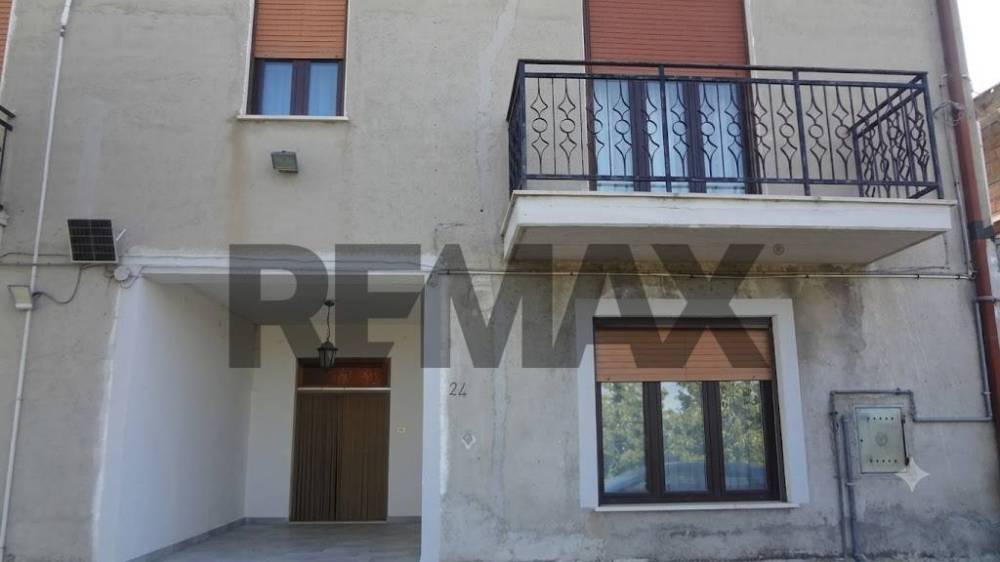 casa indipendente in vendita a Paglieta in zona Ranco