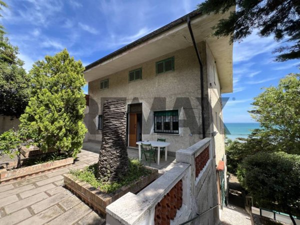 casa indipendente in vendita a Paglieta