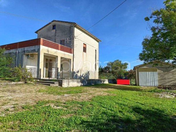 casa indipendente in vendita a Paglieta