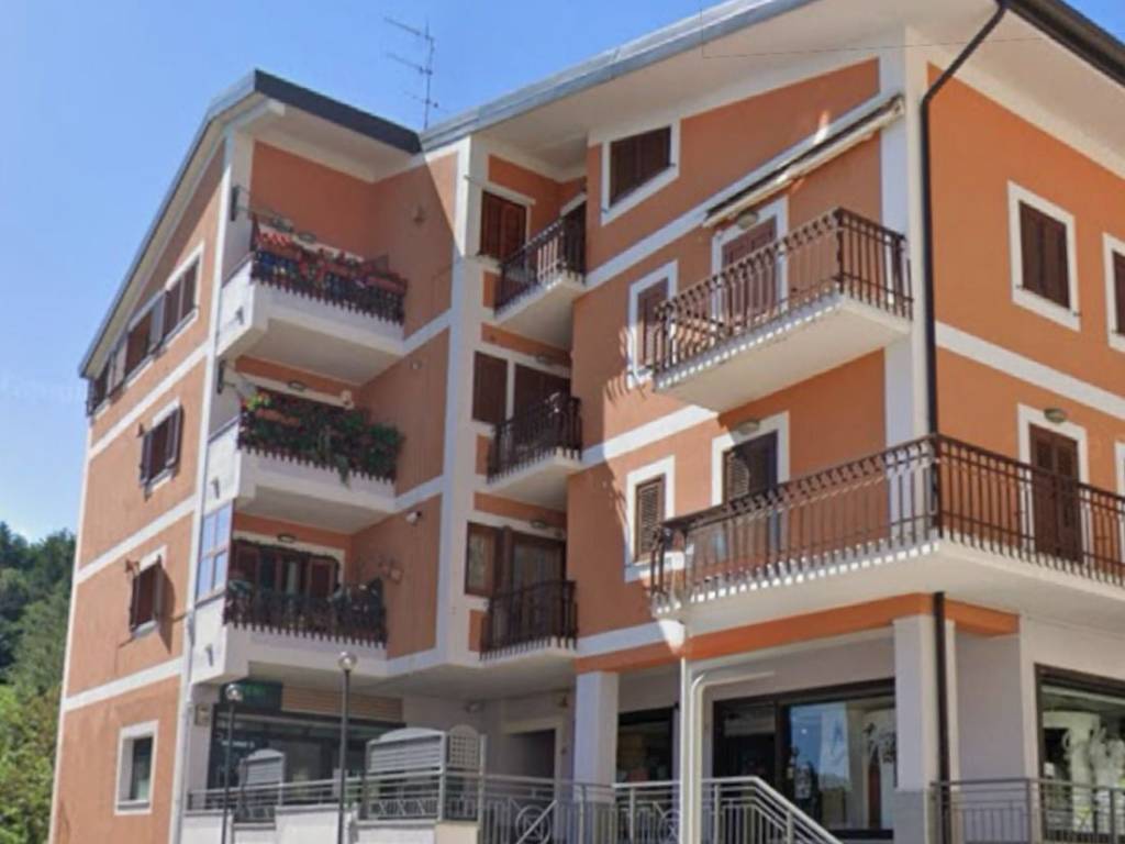 negozio in vendita a Palena