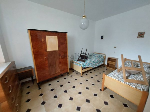 esavano in vendita a Palena