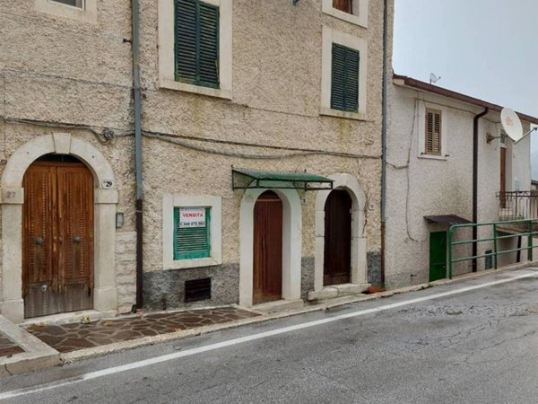 appartamento in vendita a Palena in zona Aia dei Cordoni