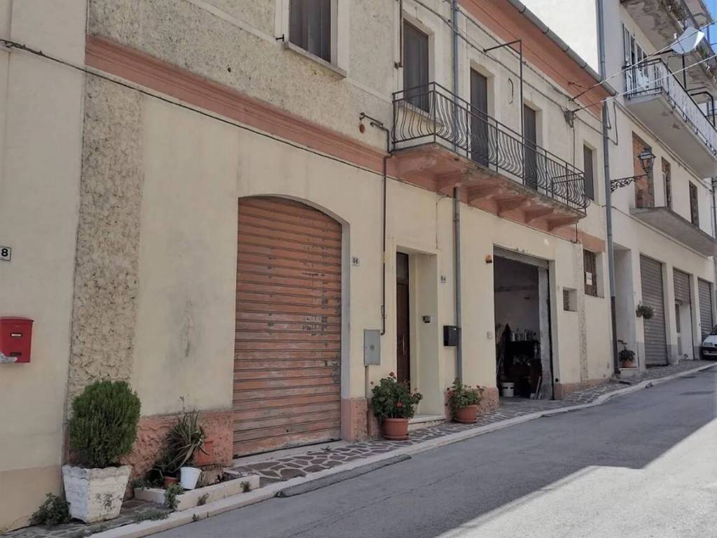 casa indipendente in vendita a Palmoli