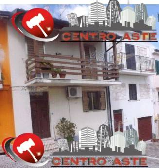 casa indipendente in vendita a Palombaro